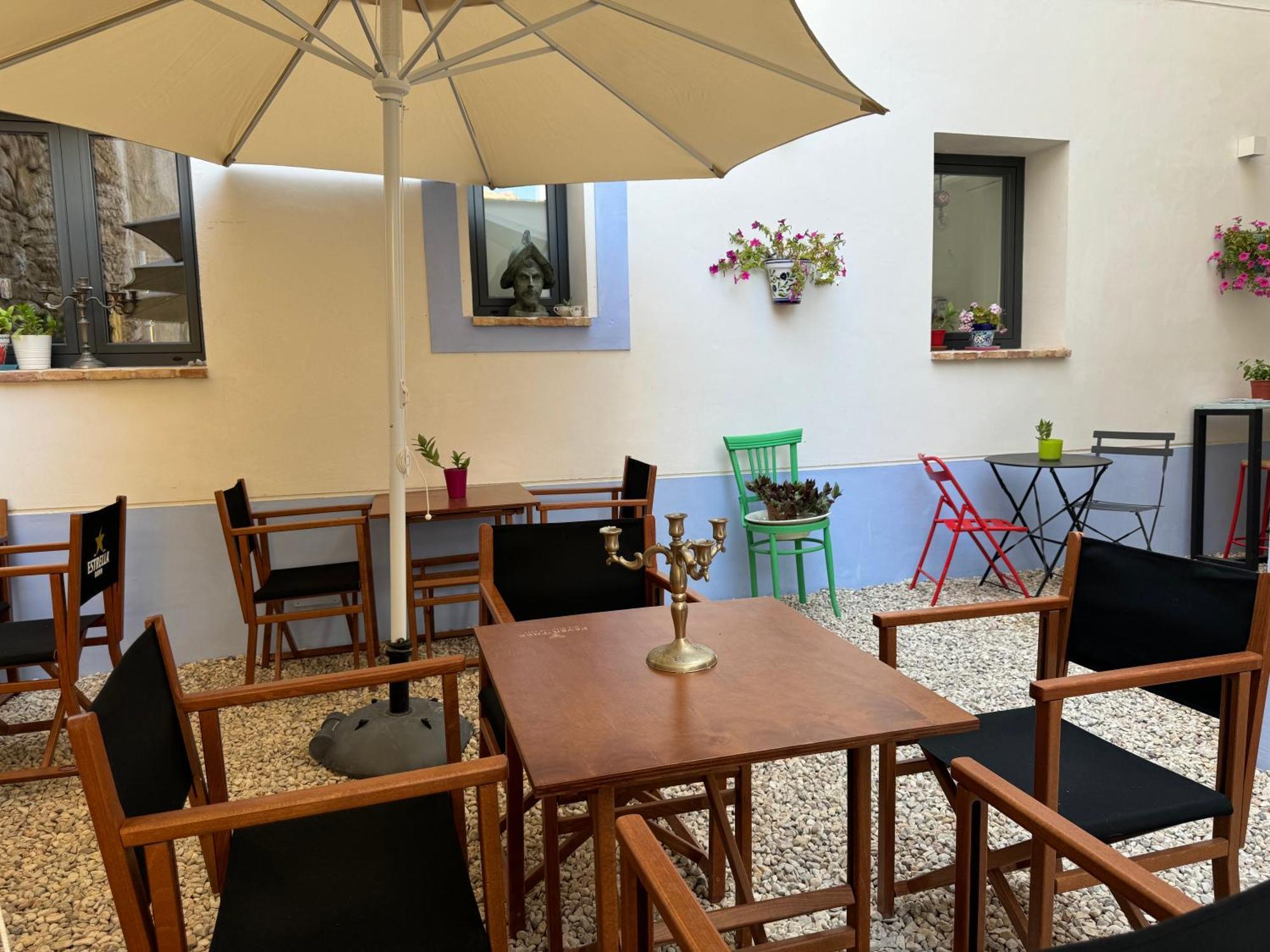 Casa Don Pelayo Boutique Apartments & Cafe Valderrobres Extérieur photo
