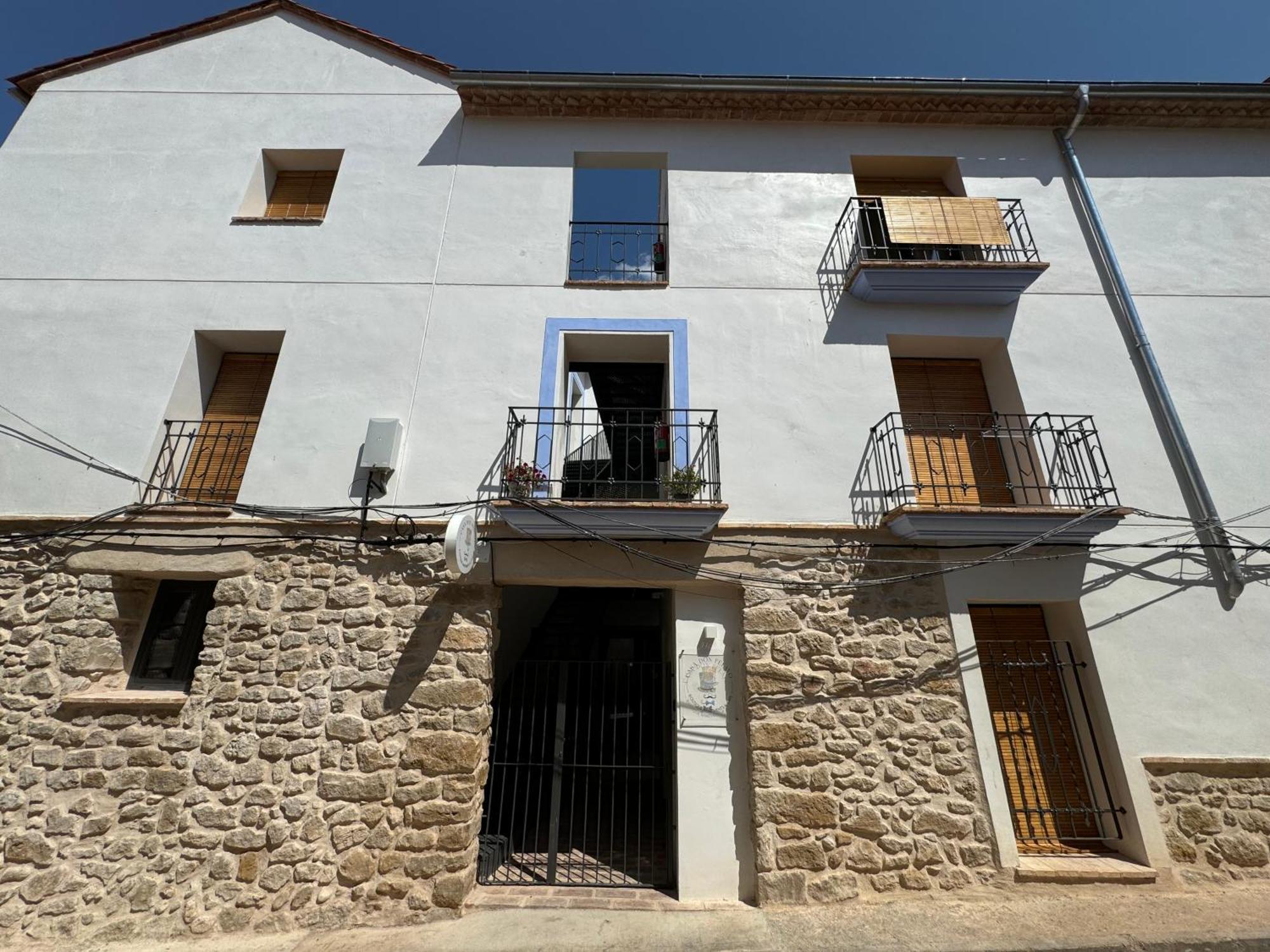 Casa Don Pelayo Boutique Apartments & Cafe Valderrobres Extérieur photo